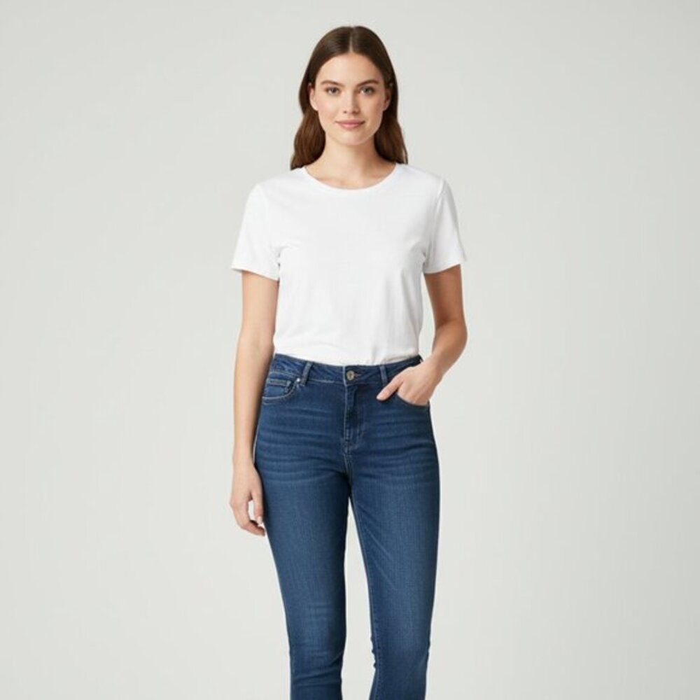 EUC DL1961 Women’s Florence Instasculpt Straight Leg Jeans – Crux Wash, Size 28